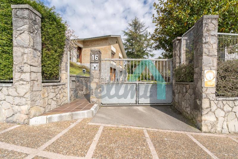 Foto 0d907181-7b41-4453-9a53-a8829824df2f. Location maison avec chauffage parking dans Ciudad Naranco - Prados de La Fuente Oviedo