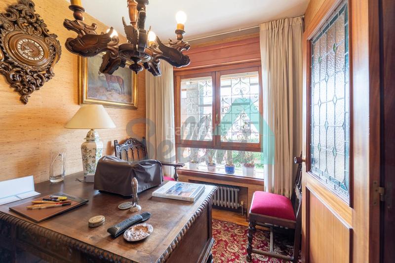 Foto 2d3df702-eddb-4ef0-a0f8-07b3f4250296. Location maison avec chauffage parking dans Ciudad Naranco - Prados de La Fuente Oviedo