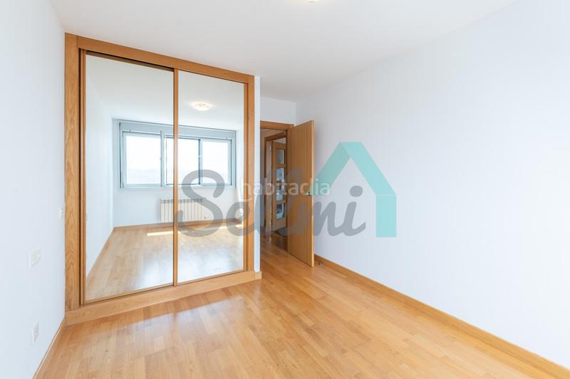 Foto 5b631ce9-9e5f-4de7-b3d2-e54c41d9e61c. Appartement avec chauffage parking dans Montecerrao Oviedo