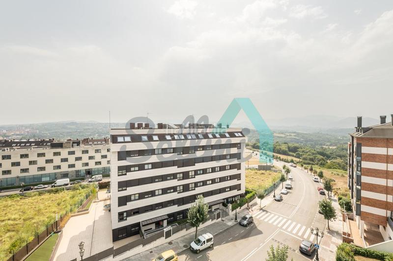 Foto 17848800-f718-41ab-945b-ff2bdeecee47. Piso en Montecerrao Oviedo