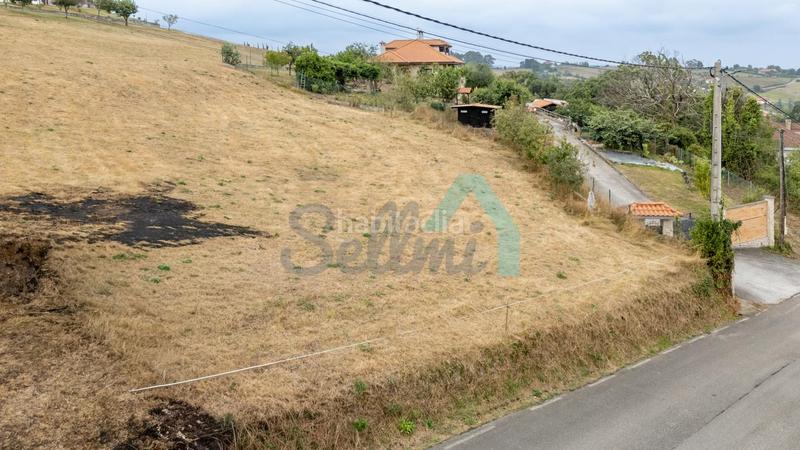 Foto 0c900ee4-3d66-4228-9931-1579b8de9705. Terrain résidentiel dans Cenero Gijón