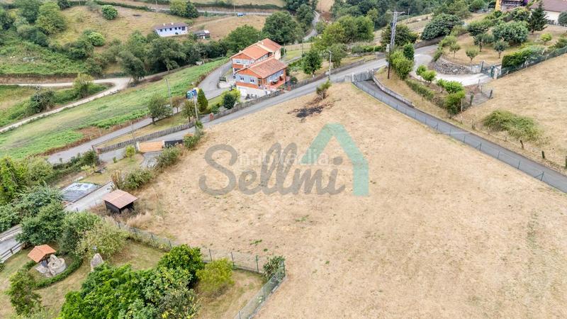 Foto e3081113-e008-440d-99e6-1b6530fd2820. Terrain résidentiel dans Cenero Gijón