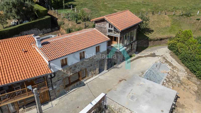 Foto 0362b89f-477f-4225-8636-fcb2fd0a8fde. Casa con riscaldamento in Cudillero