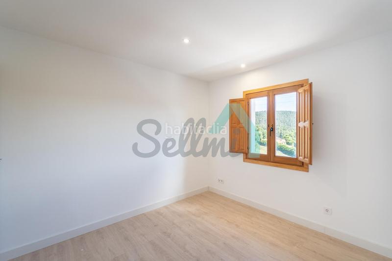 Foto d5cf9d18-3a0b-48e1-9352-4223983875fe. Casa con riscaldamento in Cudillero