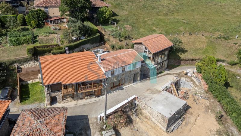 Foto dd76aeba-7044-4dbc-ad9e-2df0bb473fca. Casa con riscaldamento in Cudillero