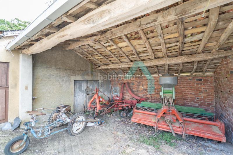 Foto 8ef34583-b0ee-467c-88da-35118a818c77. Casa aparellada amb calefacció a Valdés