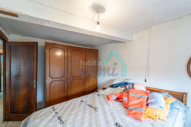 Foto a2707062-403a-48f7-9d79-33f71b856a3e. Casa aparellada amb calefacció a Valdés