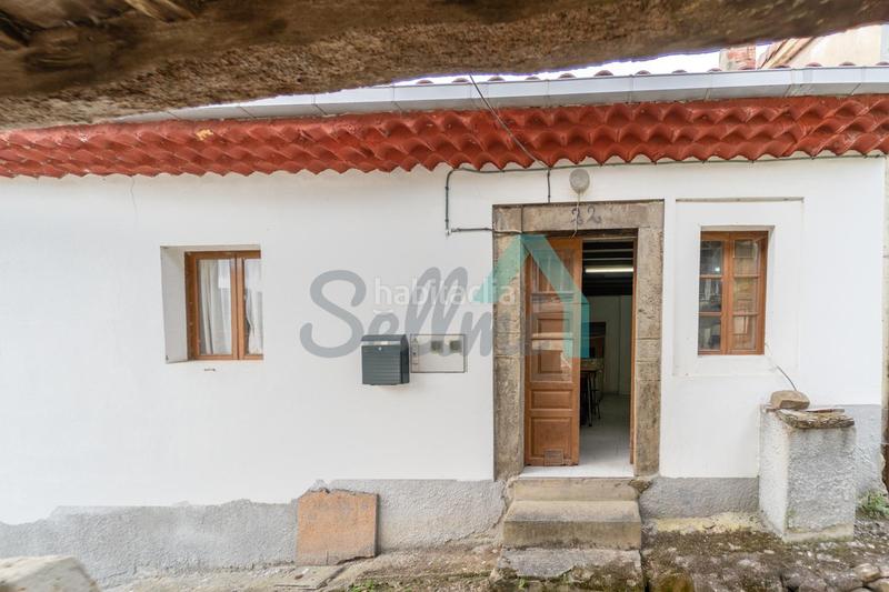 Foto d0dbda47-3e66-47bd-a5a0-4173699deabe. Casa aparellada amb calefacció a Valdés