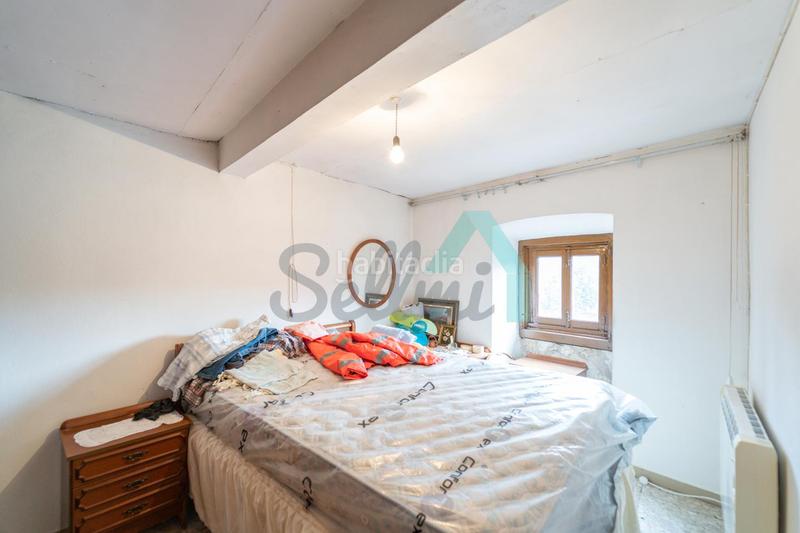 Foto 8234dc7c-cf95-4e57-b0fa-3ab3a36def1d. Casa pareada en Valdés