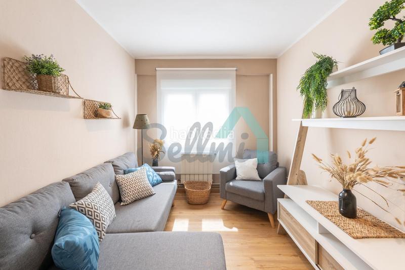 Foto 05989747-06b1-44ba-af45-6263172c24e8. Appartement avec chauffage dans Milán - Pumarín Oviedo