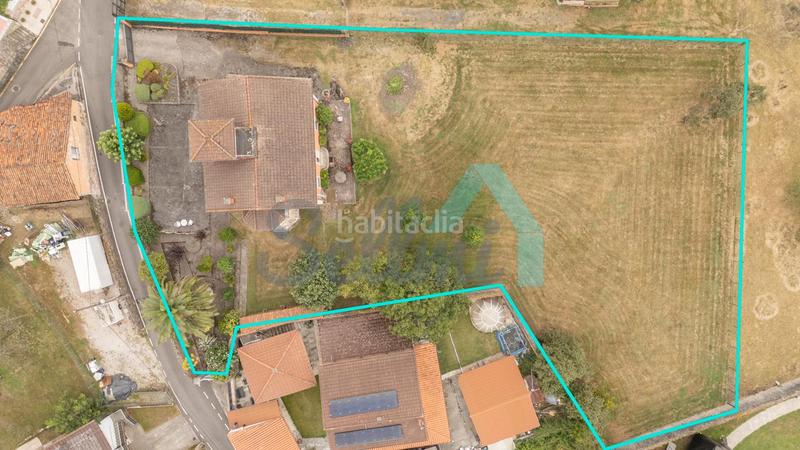 Foto e8e51228-c34e-44d9-9dbe-632747a92996. Casa en Ribera de Arriba