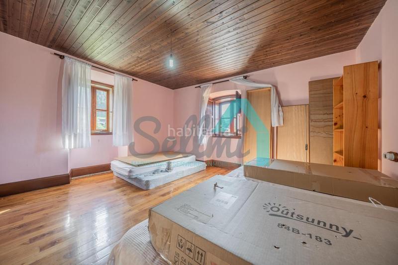 Foto 1837b9f1-9a57-452a-8ed6-cfc83cc99374. Casa en Pravia