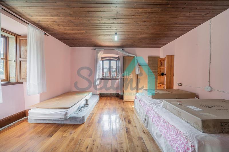 Foto 57a4d133-4a1f-4205-bbde-228a5fc07524. Casa en Pravia