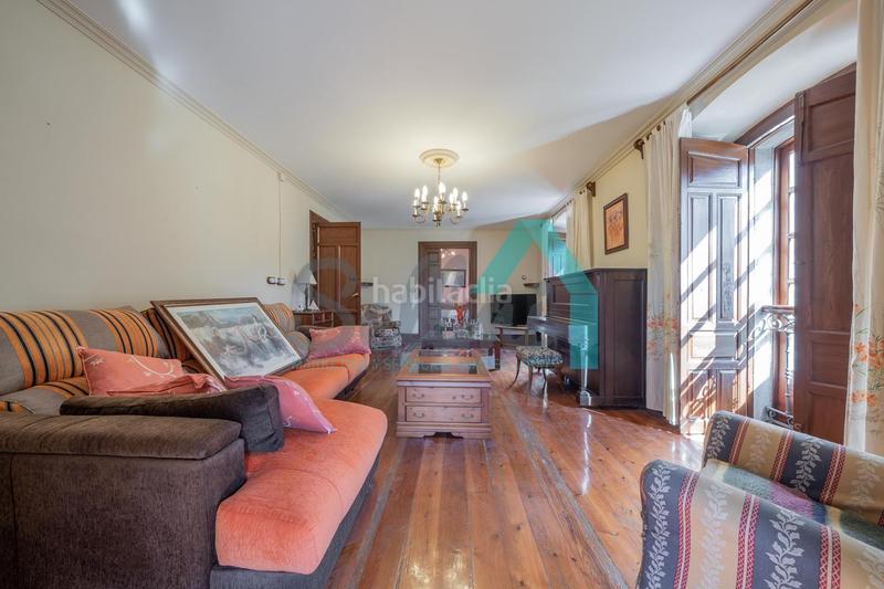 Foto a867b82d-c15d-444f-a88d-77a0fc57c63b. Casa en Pravia