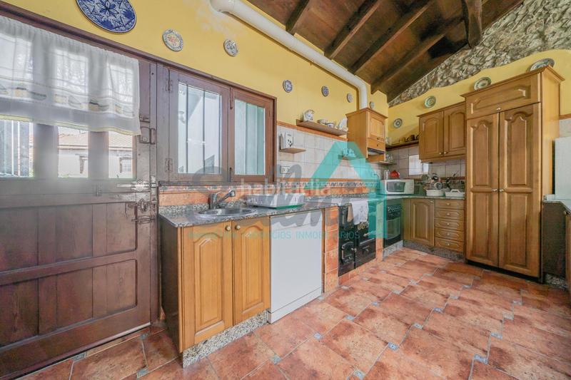 Foto e102ae10-826d-4948-969c-08b9f9b658be. Casa en Pravia