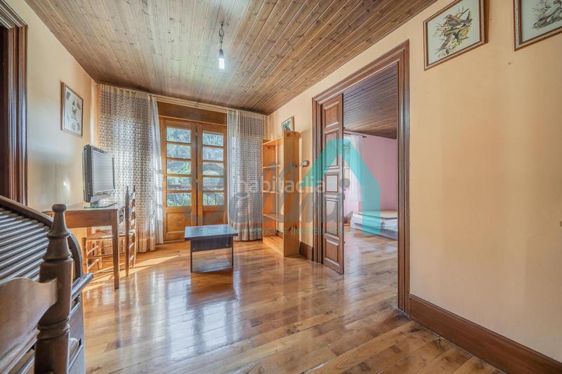 Foto efbd6148-b661-424c-bd88-96faff04dfcb. Casa en Pravia