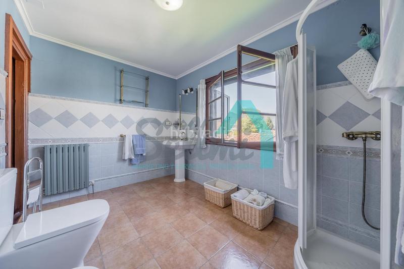 Foto efca622d-5006-46fb-b391-325a2a134412. Casa en Pravia