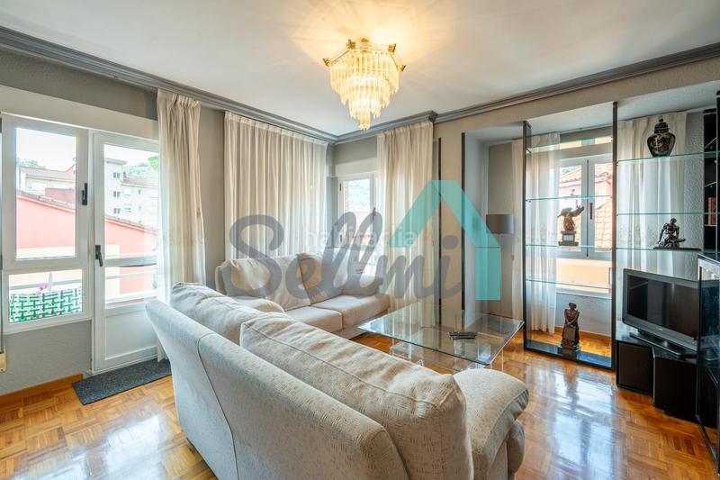 Foto 9b8a51b3-ddbb-4b0f-8389-334c7400fb95. Appartamento con riscaldamento parcheggio in San Martín del Rey Aurelio