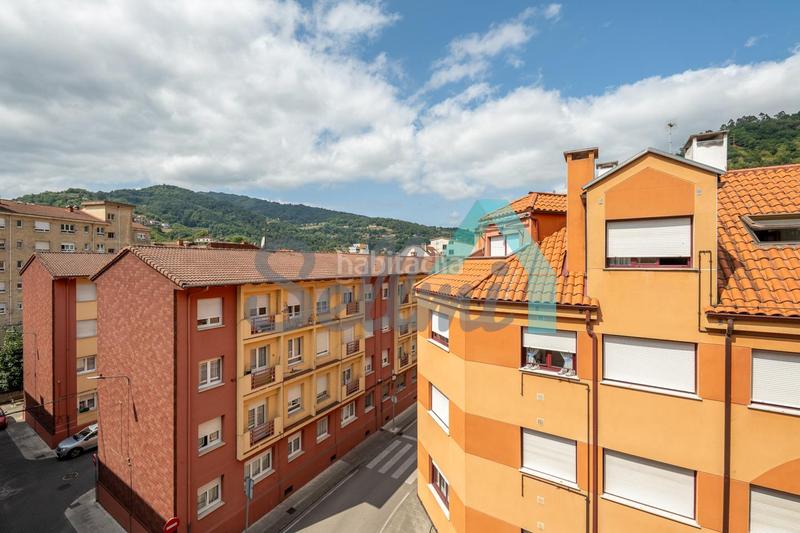 Foto c6a2c298-e0b0-4c2e-840a-95d30006a981. Appartamento con riscaldamento parcheggio in San Martín del Rey Aurelio