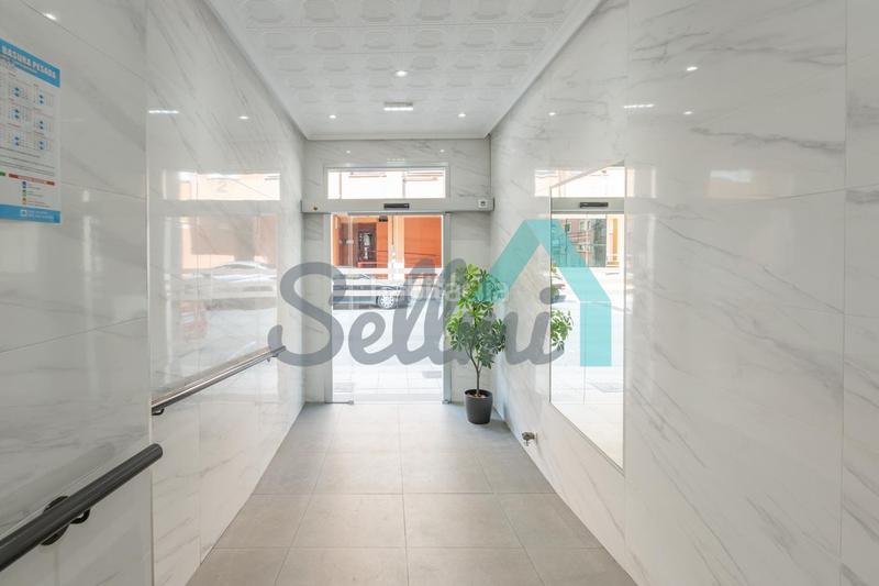 Foto cd47bae4-4a73-4fce-956a-0742fa703a8e. Appartamento con riscaldamento parcheggio in San Martín del Rey Aurelio