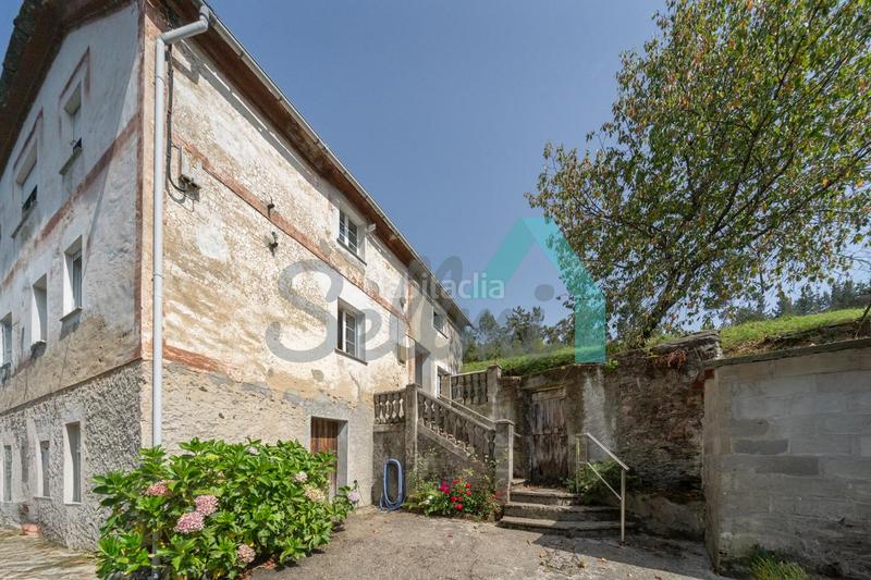 Foto e5d9aa4e-ef93-45f8-869f-6d50b45a62ab. Casa en Coaña