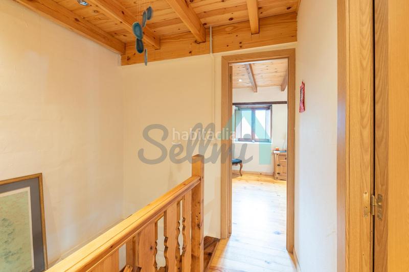 Foto 293ef11e-b4c7-4194-a1c1-0ef769ca79d2. Casa pareada en Proaza