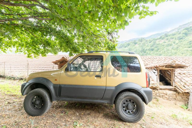 Foto 48eece6e-5fbc-49b4-8751-b463acc425b0. Casa pareada en Proaza