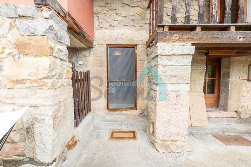 Foto 7bb47ff1-c670-43bd-87be-5b0dedb462c6. Casa pareada en Proaza