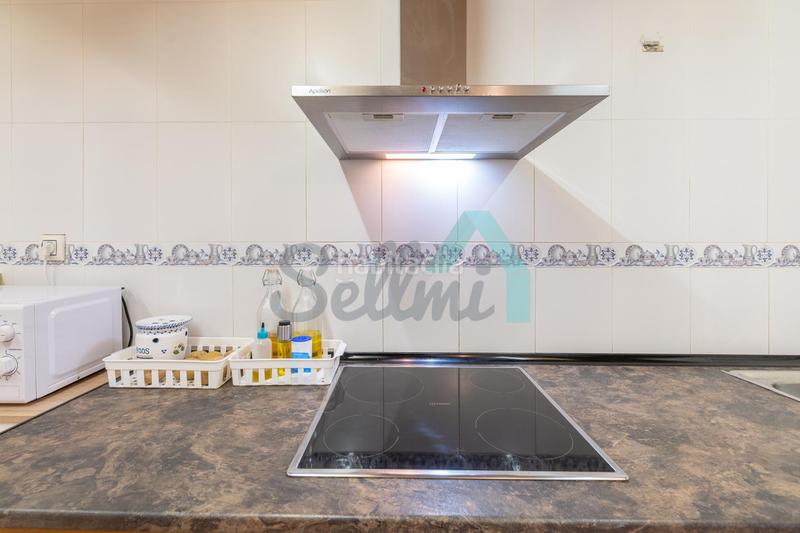 Foto 8ed096e0-9770-4374-8233-718e920c59d7. Casa pareada en Proaza