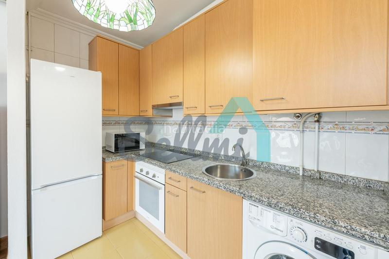 Foto a34cb33b-43e5-4250-92a7-fbb04176c36c. Affitto appartamento con riscaldamento in Vallobín Oviedo