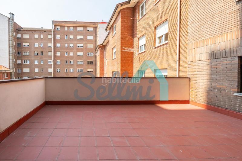 Foto 98227729-9fc4-4716-99f7-29874a006d01. Location appartement avec chauffage dans Centro Avilés