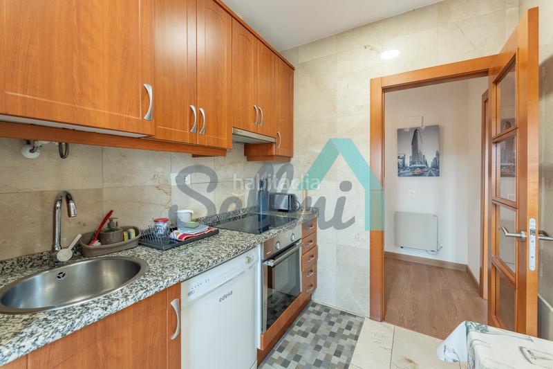 Foto 538a5e62-e857-4b71-ab08-80e6dde9f019. Alquiler piso en Centro Avilés