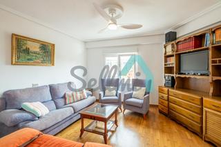 Location Appartement  Hevia bolaños