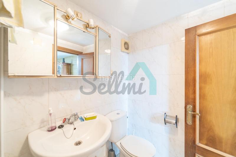 Foto a02de0c3-700a-4d1b-b898-92eaf3e9d137. Casa amb calefacció aparcament a Parroquias Sur - La Manjoya Oviedo