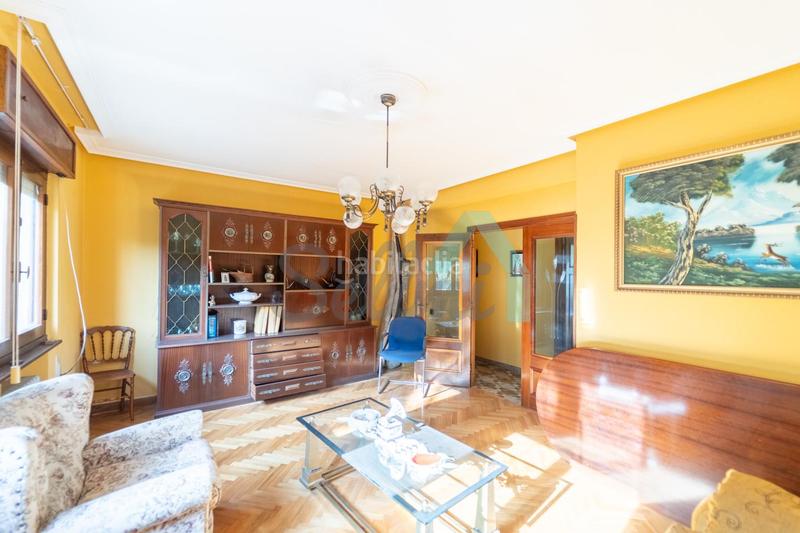 Foto 749af220-2139-4bbf-8622-95288d047b00. Haus mit heizung parking in Parroquias Sur - La Manjoya Oviedo