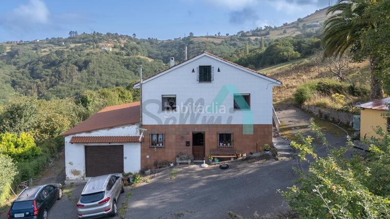 Foto 952e88f1-3cd2-4f18-9293-f42de1605e74. Haus mit heizung parking in Parroquias Sur - La Manjoya Oviedo