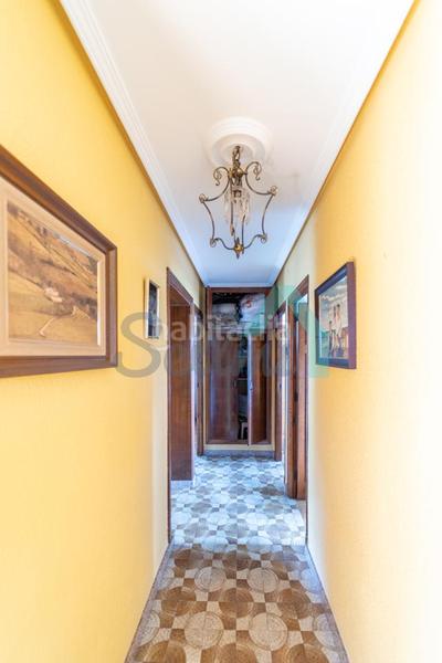 Foto f6e64f48-ccc5-46d4-a827-ce813f1e13e5. House with heating parking in Parroquias Sur - La Manjoya Oviedo