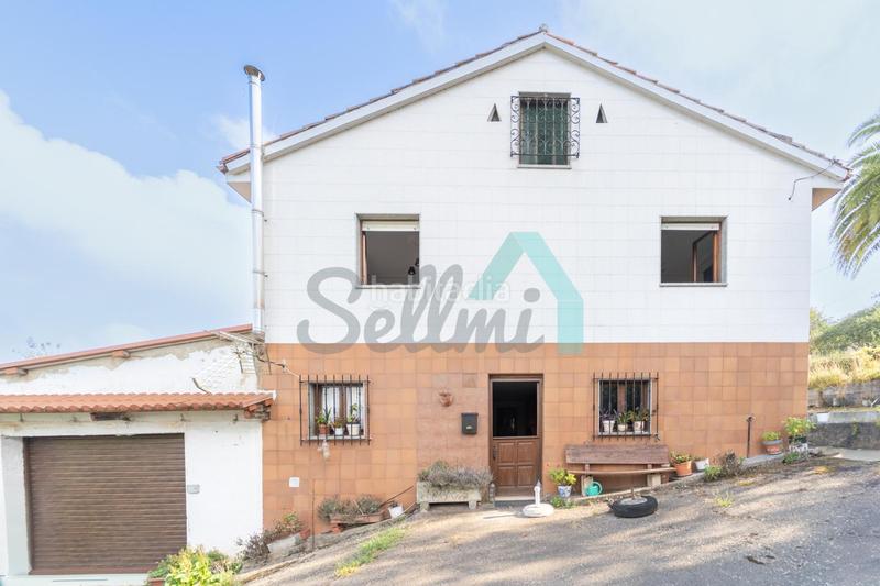 Foto 05c49c56-0556-4242-89a9-0cea2bbd1cb4. Maison avec chauffage parking dans Parroquias Sur - La Manjoya Oviedo