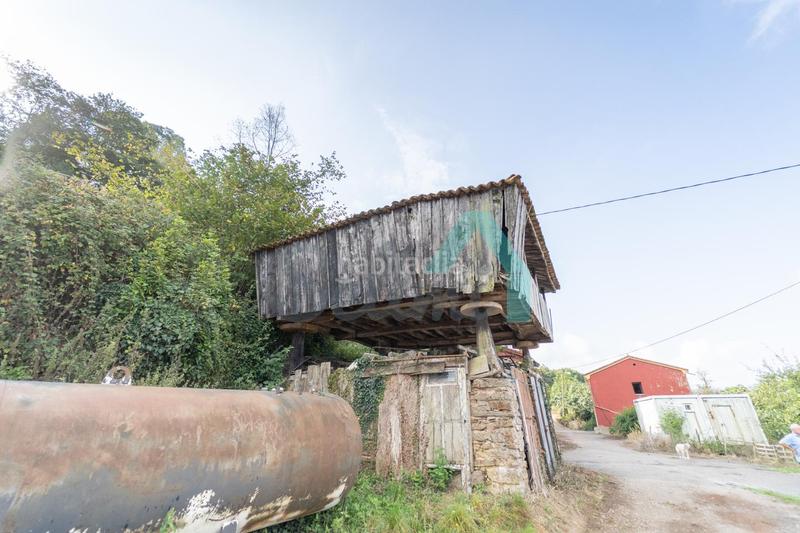 Foto 313722d1-cd93-4984-8ea5-c2e240d3088f. Maison avec chauffage parking dans Parroquias Sur - La Manjoya Oviedo