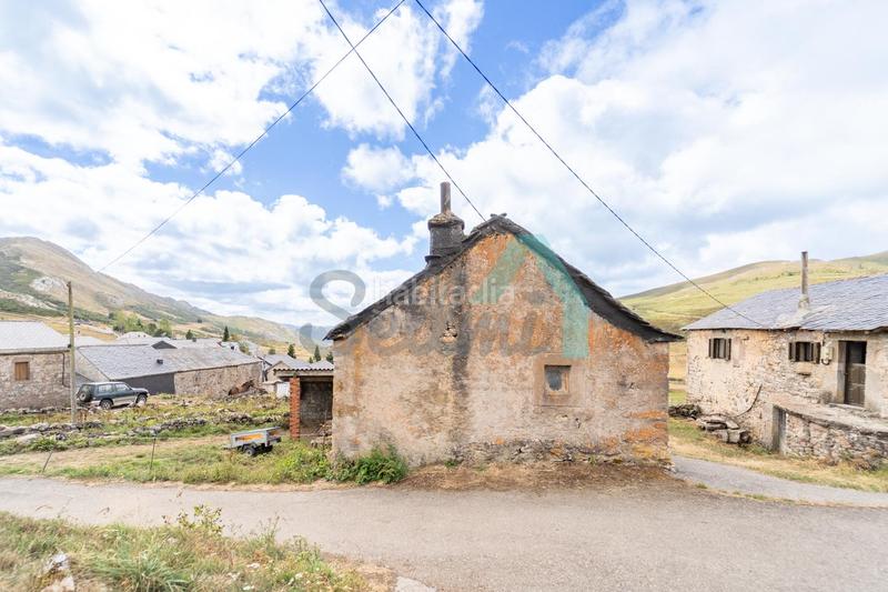 Foto 4d1ebd6b-aeb6-421d-b70a-a274ad3b4f33. Bauernhof in Somiedo