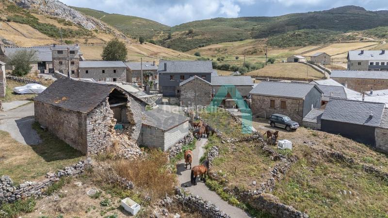 Foto 7843880f-5ef2-49d6-8912-201ead791dbe. Bauernhof in Somiedo