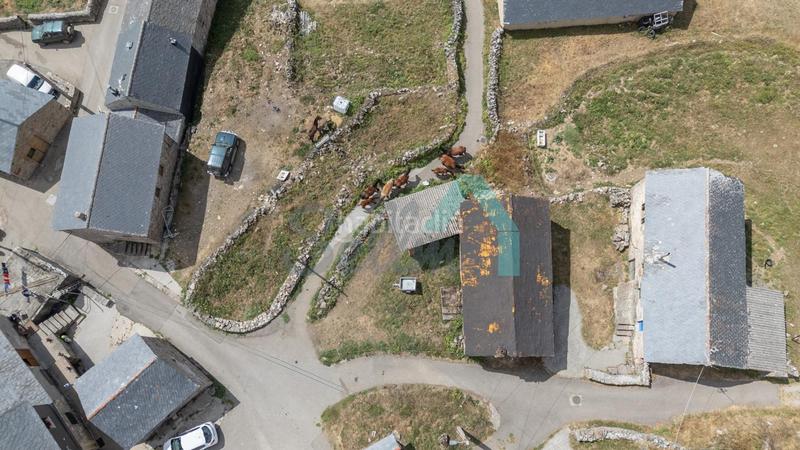 Foto 7ac3d058-871c-42f9-a328-3e0198724552. Bauernhof in Somiedo