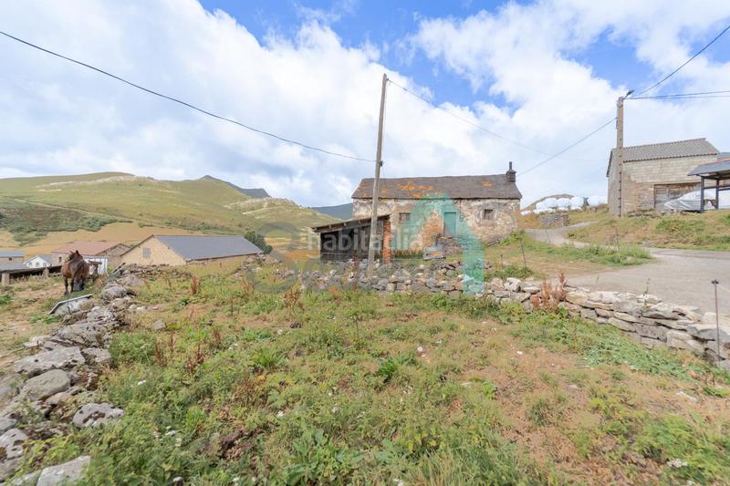 Foto fee2695b-da99-423c-8631-79931b25787e. Bauernhof in Somiedo