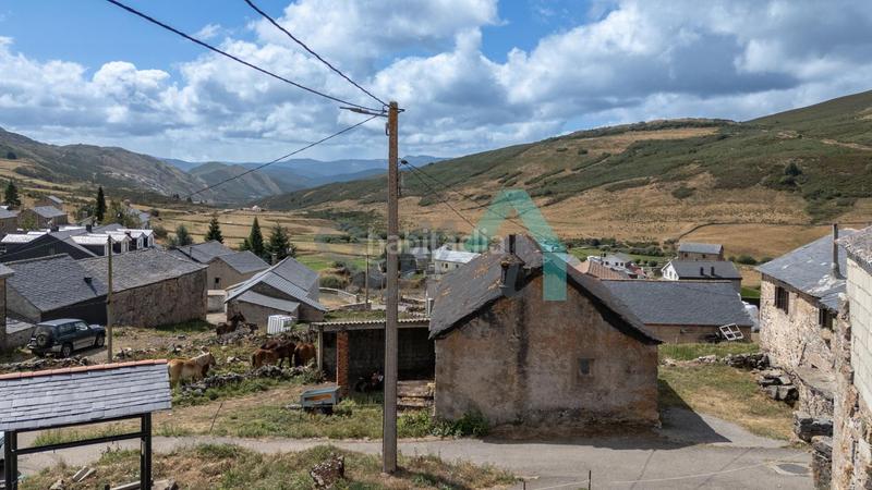 Foto 02574022-7fbd-40bb-8f69-f6d23faabd28. Masía en Somiedo