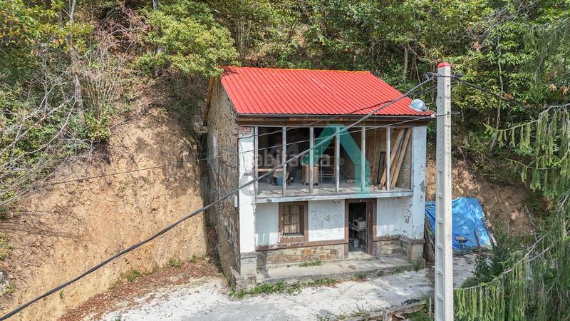 Foto 088c664a-4cd5-4402-9807-249425365a9f. Casa en Laviana