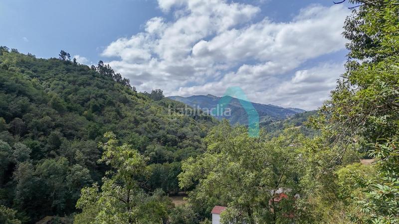 Foto 653fea8f-5e7f-45e2-a973-942bc03f86c3. Casa en Laviana