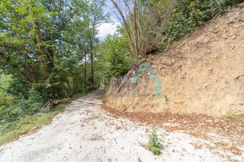 Foto 87572b32-3704-4caa-ad46-dbc2be79b784. Casa en Laviana