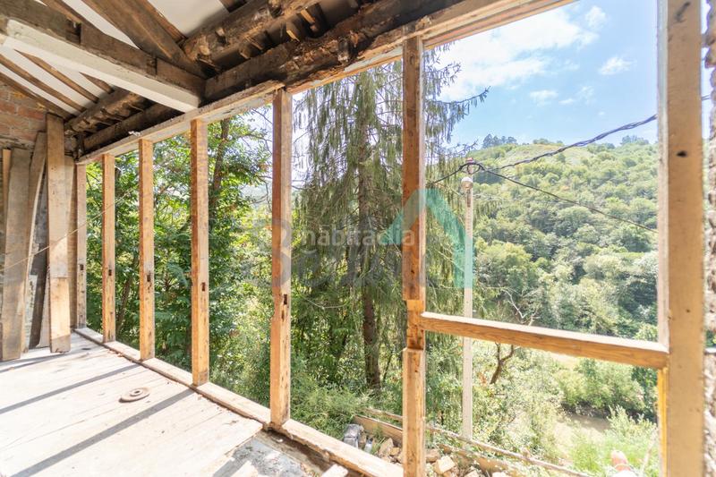 Foto 95bfd2af-697f-4809-9764-a9a0d396028c. Casa en Laviana