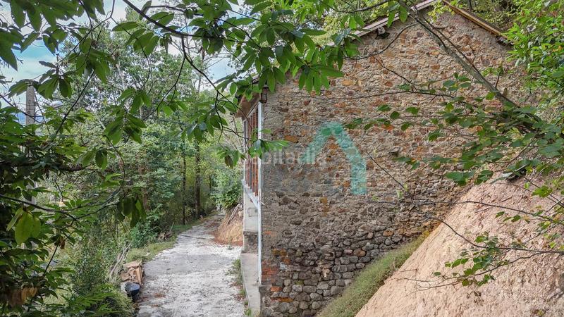 Foto cfe6202b-6e18-431c-9a3f-650754544186. Casa en Laviana