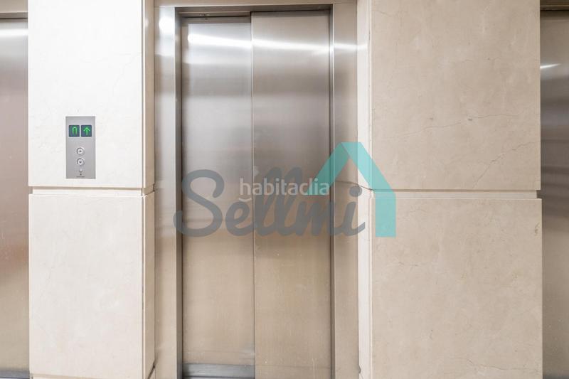 Foto 2cdaf352-703d-4de2-b1c4-531ddbe62b0c. Piso en Salesas - Foncalada - Campoamor Oviedo